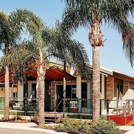 Big4 Perth Midland Tourist Park Hotel Middle Swan Екстериор снимка