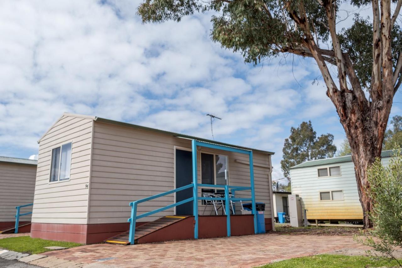 Big4 Perth Midland Tourist Park Hotel Middle Swan Стая снимка