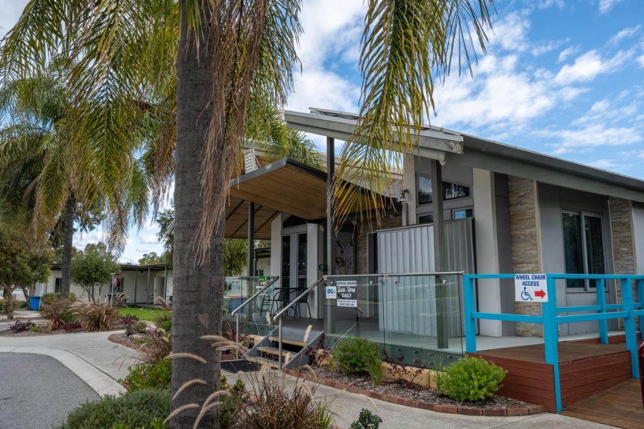 Big4 Perth Midland Tourist Park Hotel Middle Swan Екстериор снимка