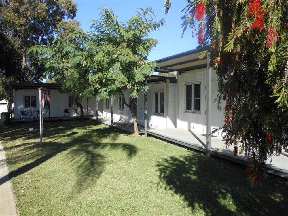 Big4 Perth Midland Tourist Park Hotel Middle Swan Екстериор снимка