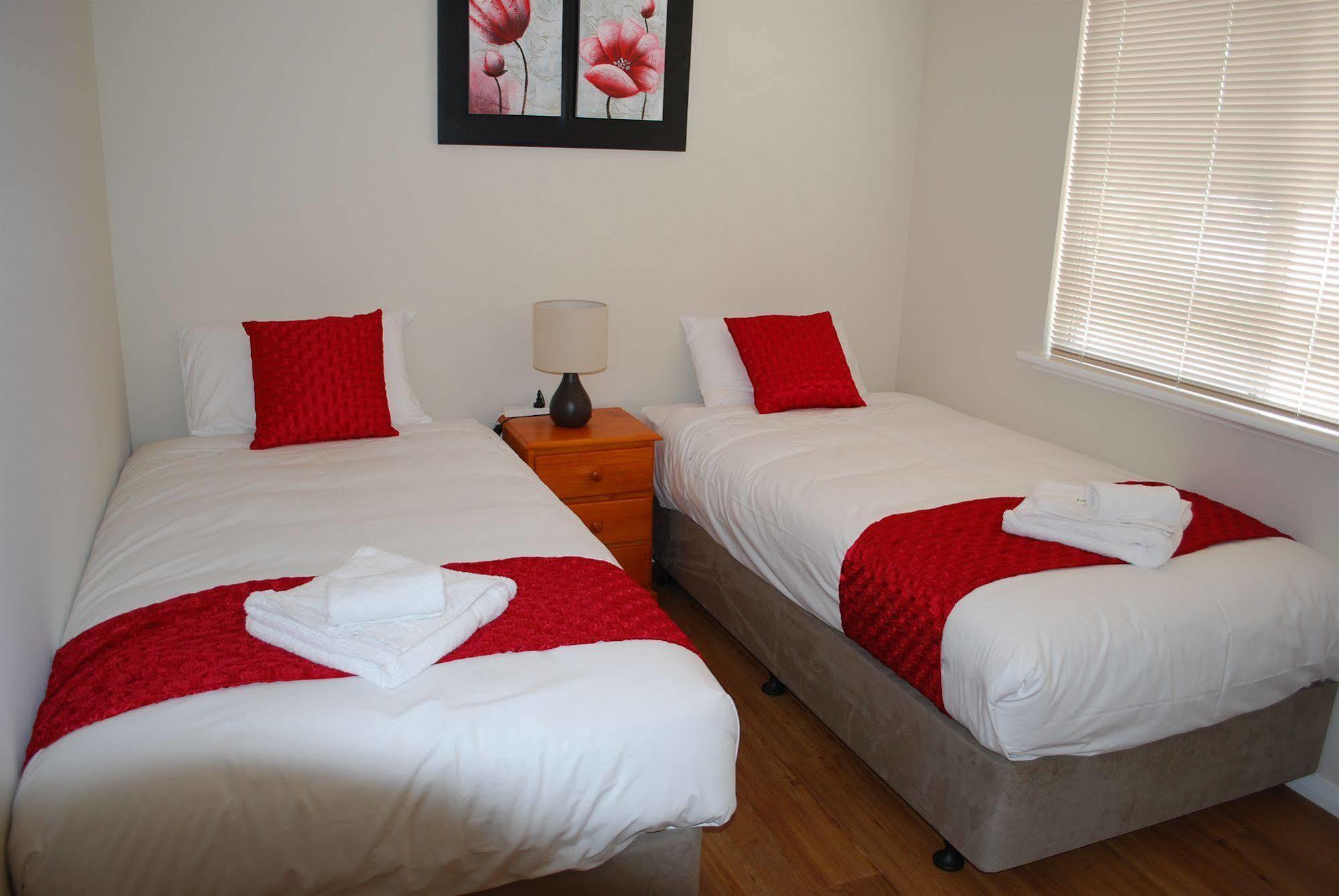 Big4 Perth Midland Tourist Park Hotel Middle Swan Екстериор снимка